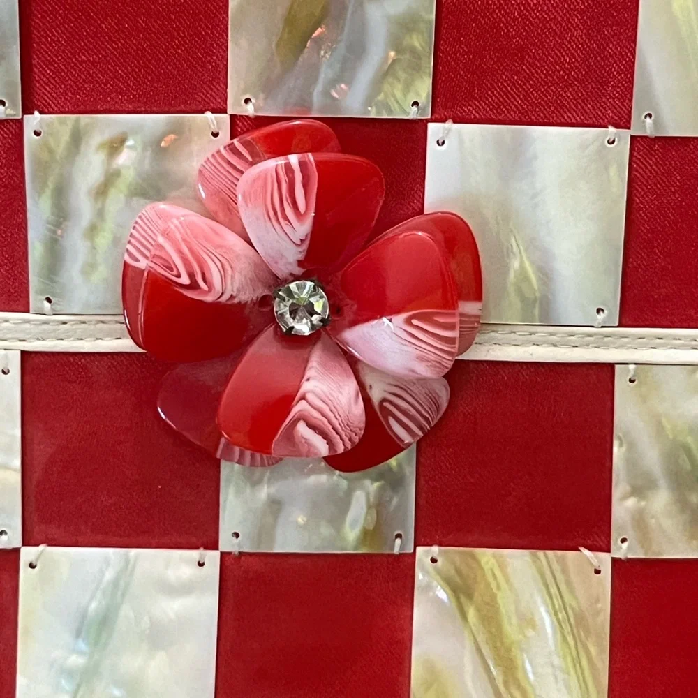 Red and White Checkered Tote Bag - Picture 5 of 10